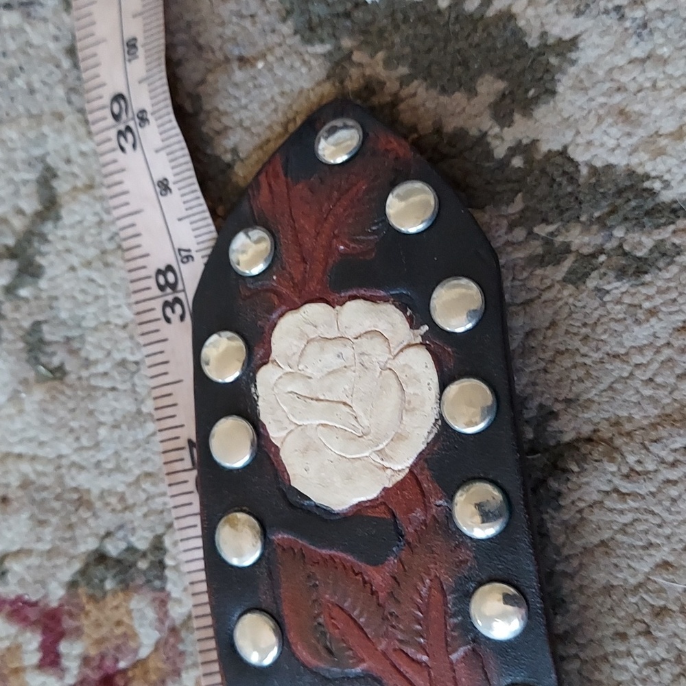 Fully Tooled Grommets Leather Belt Vintage white flower Western Cowgirl - Picture 12 of 12